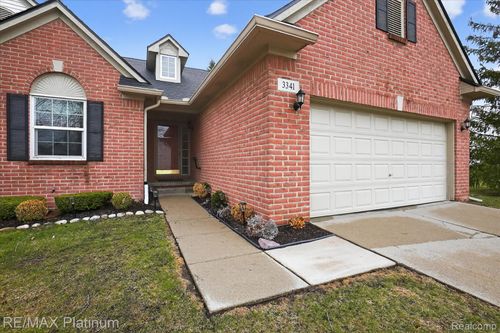 3341 Dewdrop Ln, Howell, MI, 48843-7380 | Card Image