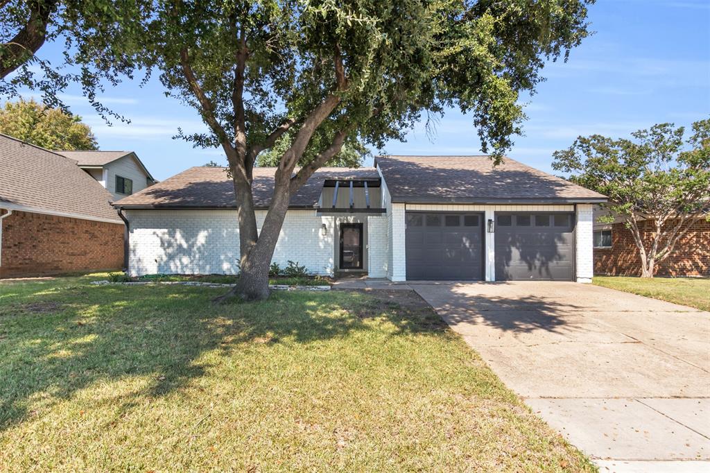 Claremont Dr, Grand Prairie, TX 75052