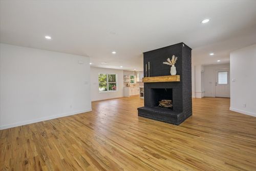 1518 E State Highway 56, Bonham, TX, 75418 | Card Image