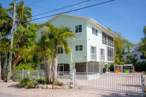 464 Lime Dr, Key Largo, FL, 33037-4558 | Card Image