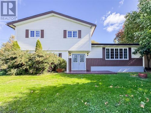 {{alt}} | Card Image