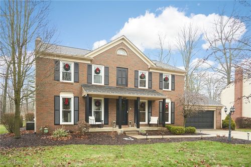 2792 Bridlewood Street Nw, North Canton, OH, 44720 | Card Image