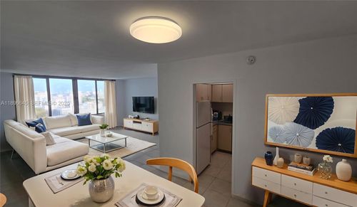 apt-1204-1000 West Ave, Miami Beach, FL, 33139-4727 | Card Image