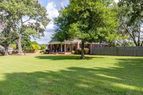 8815 Macon Rd, Cordova, TN, 38018-6153 | Card Image