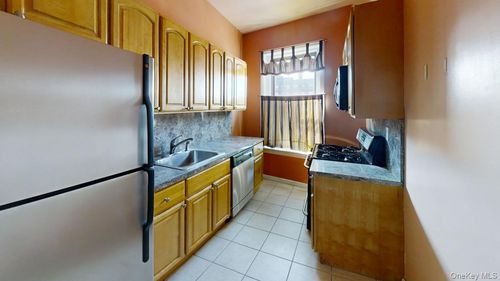 5-g-663 Locust St, Mount Vernon, NY, 10552-2634 | Card Image