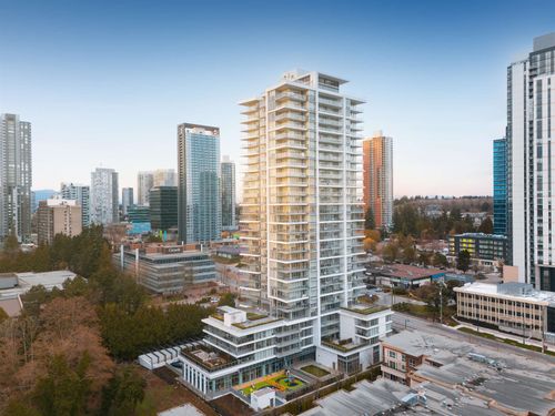 305-9675 King George Boulevard, Surrey, BC, V3T0T7 | Card Image