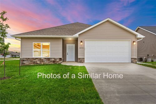 1505 38th St Se, Cedar Rapids, IA, 52403-3705 | Card Image