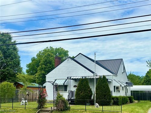 806 Elder St, Parkersburg, WV, 26101-6540 | Card Image