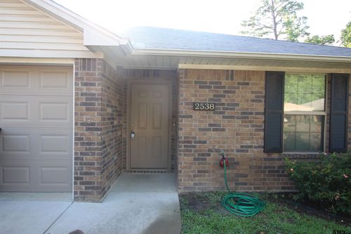 2528 Westminster Dr, Tyler, TX, 75701-6205 | Card Image