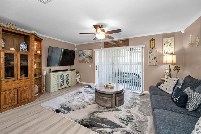 Living Room | Image 19