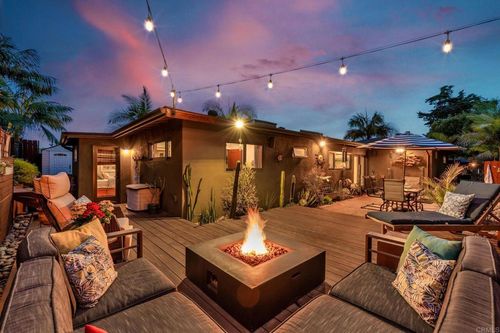 a-637 Sparta Dr, Encinitas, CA, 92024-1821 | Card Image