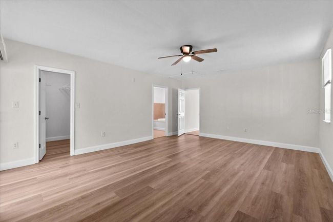 Master Bedroom | Image 27