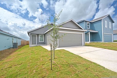 1537 Hummock Steep, New Braunfels, TX, 78130-8520 | Card Image