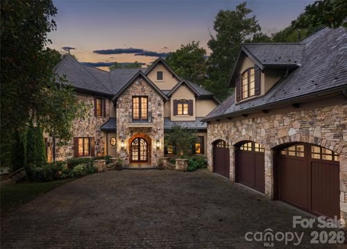 204 Secluded Hills Ln, Arden, NC, 28704-9013 | Card Image