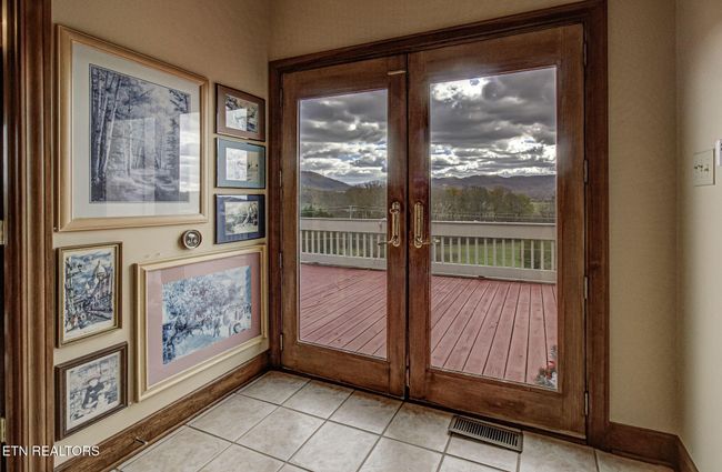 3102 Ellejoy Rd, House other with 3 bedrooms, 4 bathrooms and 2 parking in Walland TN | Image 5