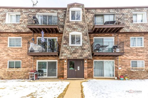 1s-9396 Bay Colony Dr, Des Plaines, IL, 60016-3774 | Card Image