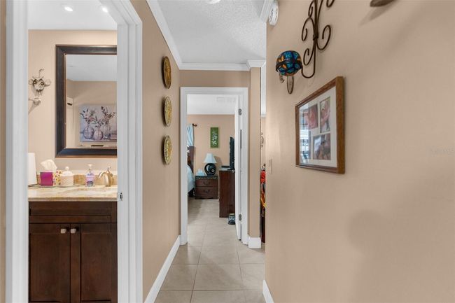 7489 Gates Cir, House other with 3 bedrooms, 2 bathrooms and null parking in SPRING HILL FL | Image 7