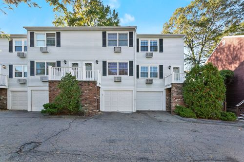 apt-b1-12 Camelot Dr, Norwalk, CT, 06850-2402 | Card Image