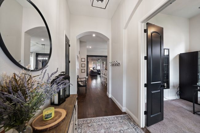 7813 Fossil Creek Trl, House other with 4 bedrooms, 3 bathrooms and null parking in McKinney TX | Image 6