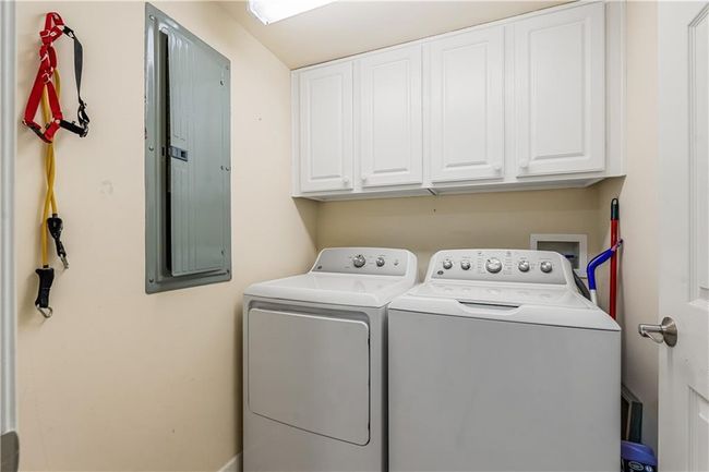 APT-402 - 3702 N Highway A1a, Condo with 3 bedrooms, 3 bathrooms and null parking in Hutchinson Island FL | Image 25
