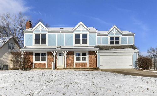 1960 E Jamestown Dr, Olathe, KS, 66062-2343 | Card Image