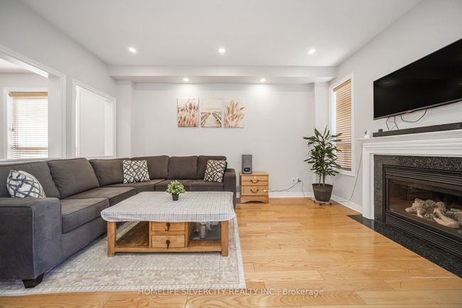 6 Aria Lane, House other with 4 bedrooms, 4 bathrooms and 4 parking in Brampton ON | Image 12