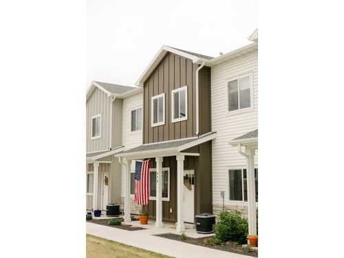 474 N 60 W, Smithfield, UT, 84335-1233 | Card Image