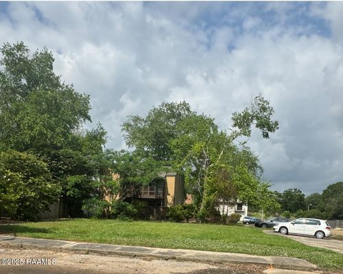 207 Cougar Rdg, Lafayette, LA, 70508-8266 | Card Image