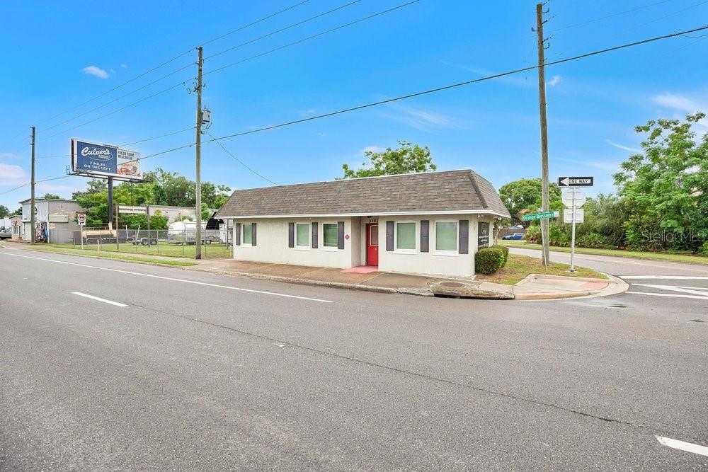 Business Opportunity in ZELLWOOD