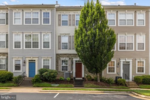 21790 Dragons Green Sq, ASHBURN, VA, 20147-6711 | Card Image