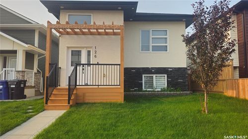126 Bolstad Way, Saskatoon, SK, S7W0Y1 | Card Image