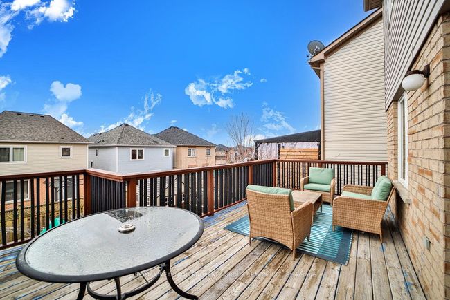 950 Taggart Cres, House other with 3 bedrooms, 3 bathrooms and 2 parking in Oshawa ON | Image 41