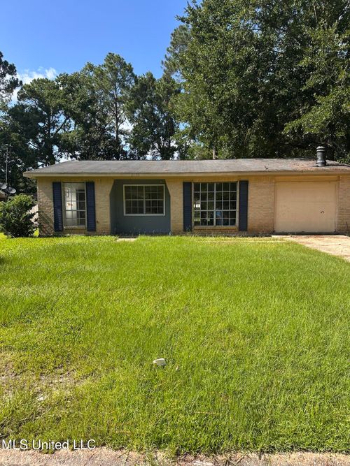 2718 Ridgeway Dr, Gautier, MS, 39553-6536 | Card Image