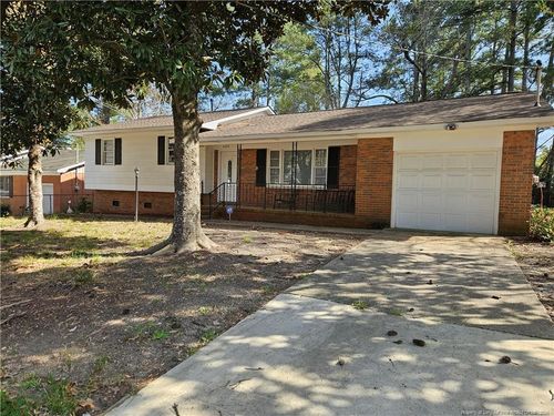 4705 Beaufort Dr, Fayetteville, NC, 28304-3221 | Card Image