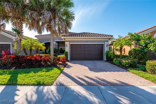 13419 Silktail Dr, NAPLES, FL, 34109-0589 | Card Image