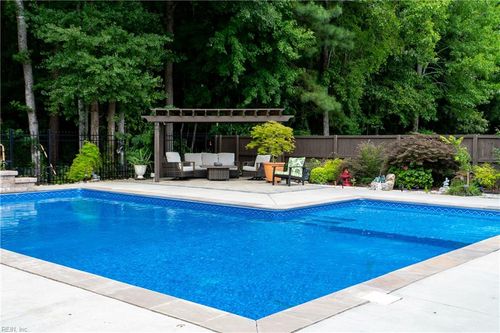 1841 Laurel Oak Ln, Virginia Beach, VA, 23453-2951 | Card Image