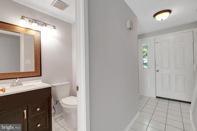 7567 Cloud Ct, House other with 4 bedrooms, 4 bathrooms and null parking in SPRINGFIELD VA | Image 18