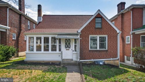 2611 Derry St, HARRISBURG, PA, 17111-1147 | Card Image
