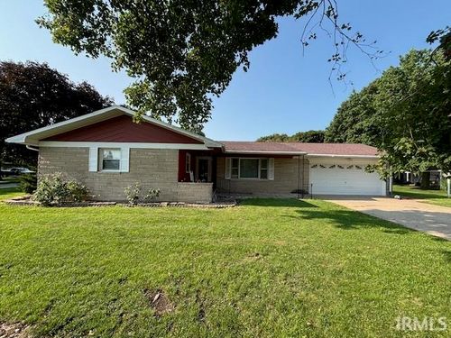 201 E Maple St, Fowler, IN, 47944-1120 | Card Image