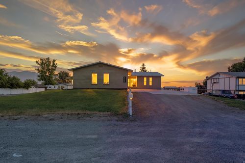 4885 W 14400 N, Garland, UT, 84312-9516 | Card Image