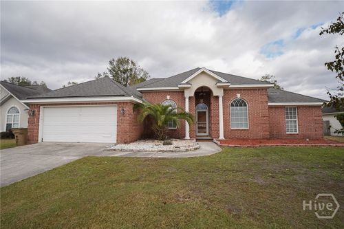 108 Steven St, Richmond Hill, GA, 31324-7204 | Card Image