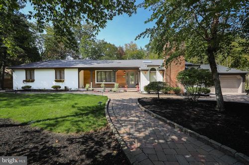 30 Cooper Run Dr, CHERRY HILL, NJ, 08003-2207 | Card Image