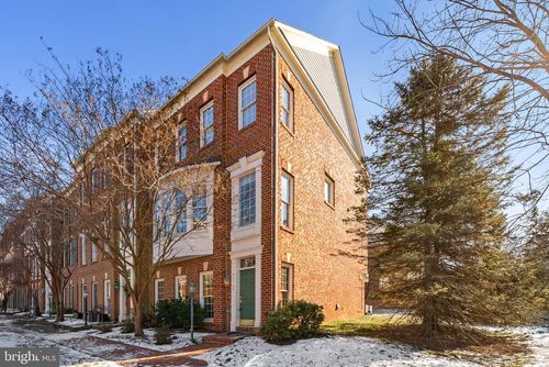 43789 Water Bay Ter, LEESBURG, VA, 20176-7443 | Card Image