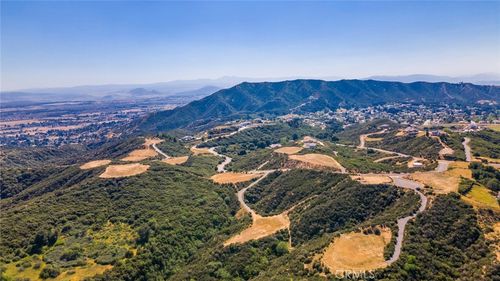 39534 Over Vw, Yucaipa, CA, 92399 | Card Image