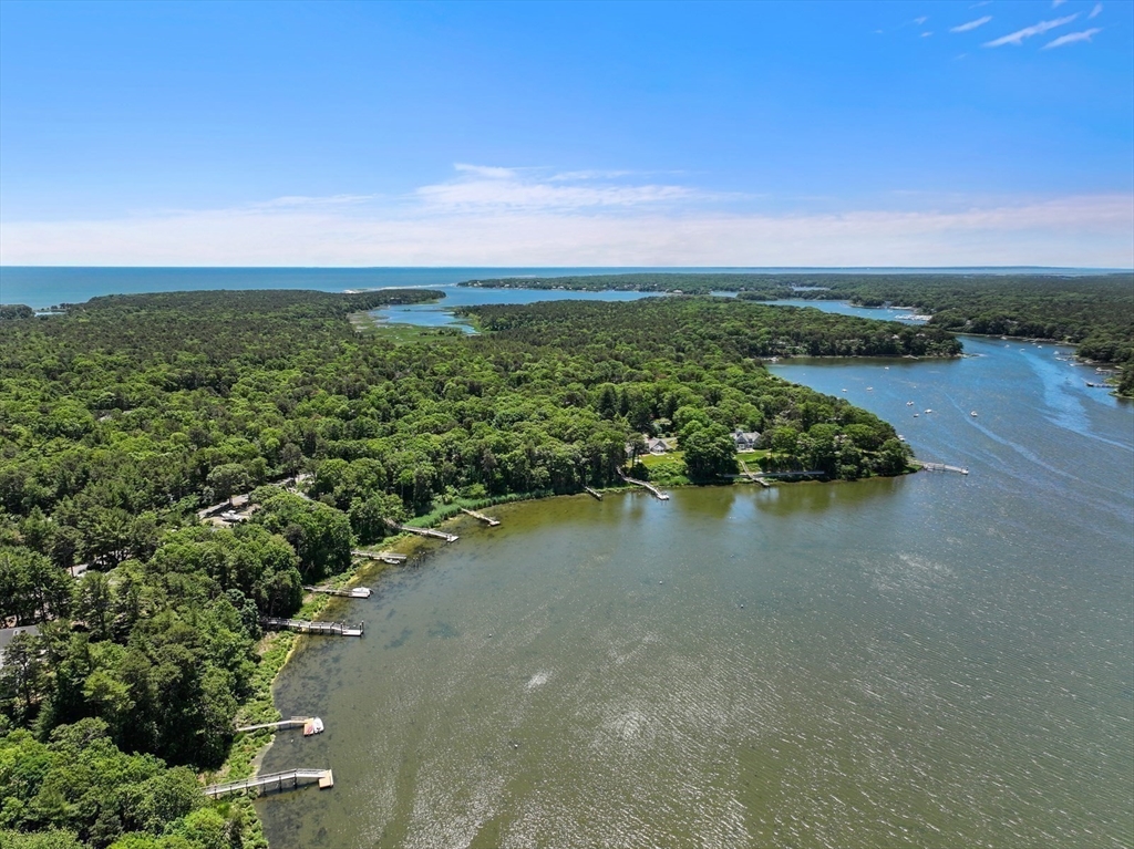 Poponessett Rd, Cotuit, MA 02635