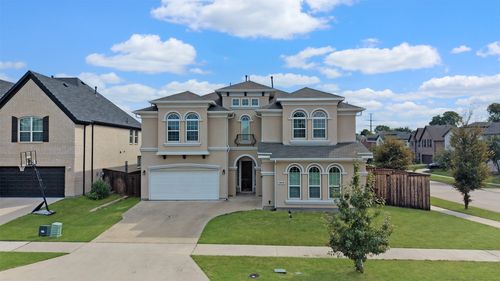 10010 Lucky Debonair Ln, Frisco, TX, 75035-1494 | Card Image