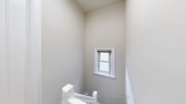3 - 919 Avenue Rd, Home with 2 bedrooms, 1 bathrooms and 1 parking in Toronto ON | Image 14