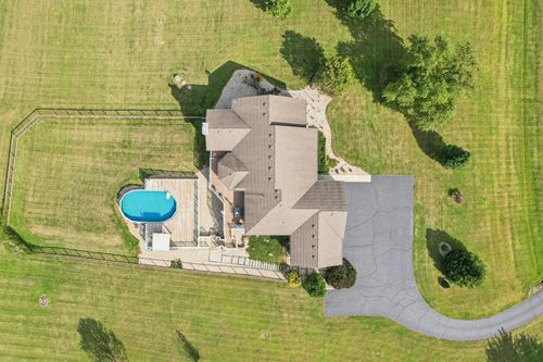 N5139 Granville Ct, Elkhorn, WI, 53121-3866 | Card Image