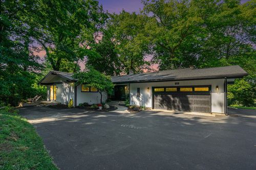 191 S Lake Doster Dr, Plainwell, MI, 49080-9115 | Card Image