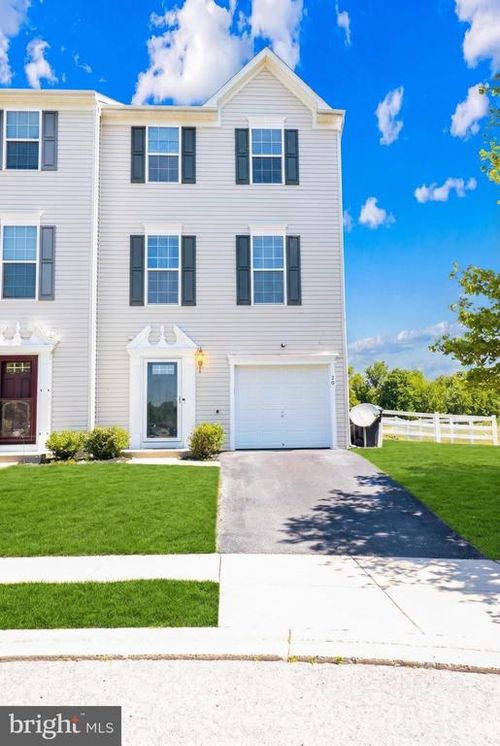 20 Loren St, SMYRNA, DE, 19977-4559 | Card Image